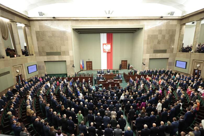 We wtorek, 14 listopada, odbędzie się dalsza część obrad pierwszego posiedzenia Sejmu X kadencji.