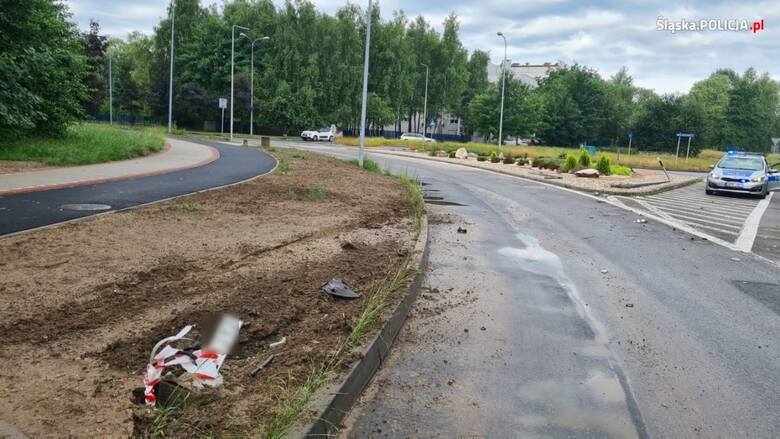 Policjant z Wydziału Ruchu Drogowego Komendy Wojewódzkiej Policji w Katowicach bez wahania zareagował na zachowanie kierowcy osobówki, który uderzył
