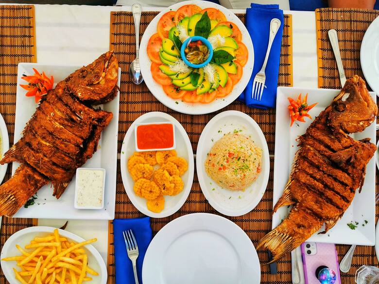 Dominikana słynie z dobrego jedzenia, a Santo Domingo już dwa razy (ostatnio w 2019 r.) zostało uznane za Kulinarną Stolicę Karaibów przez Ibero-Amerykańską