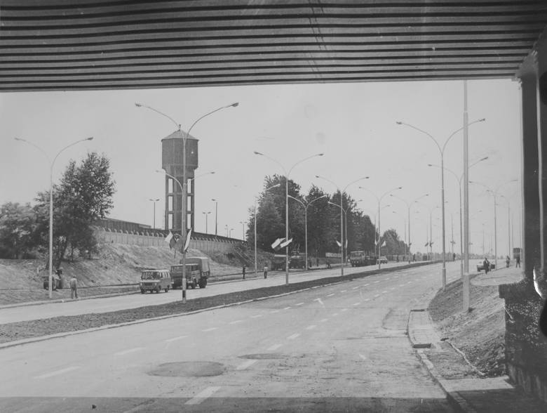  Oto archiwalne fotografie Katowic: ulica Murckowska, Dworcowa, węzeł Bagienna [DAWNIEJ I DZIŚ]