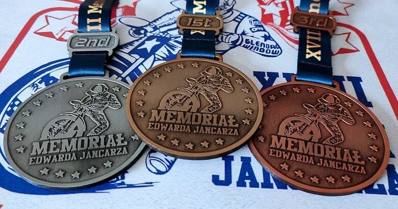 Takie medale dostaną zawodnicy, którzy znajdą się na podium XVIII Memoriału Edwarda Jancarza.