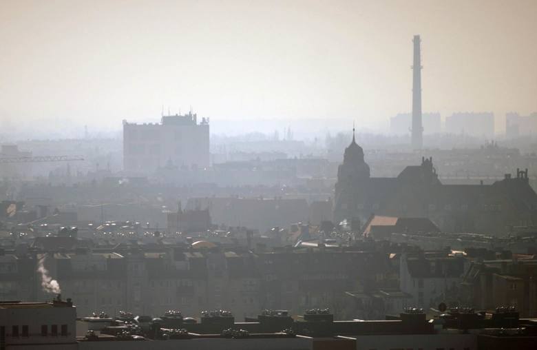 Poznań jest jednym z miast w Polsce, które co roku ma największe problemy ze smogiem.