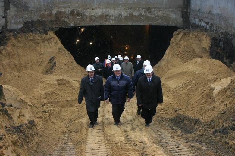Tunel pod rondem w Katowicach i ulica Chorzowska