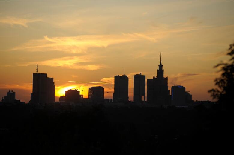 Warszawa o zachodzie słońca