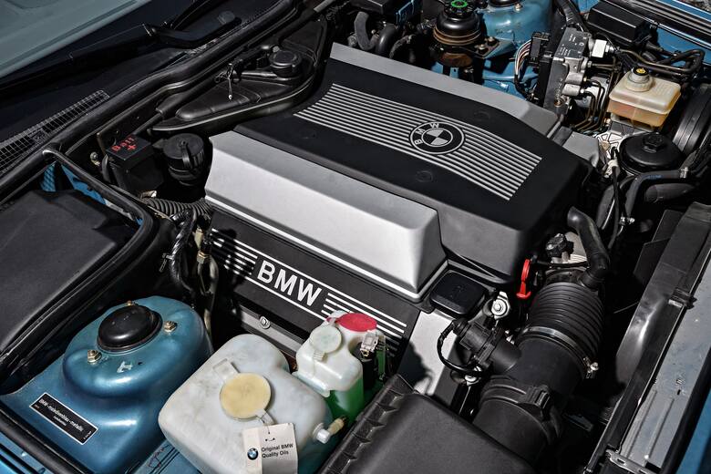 BMW serii 5 E34 (1988-1996)Trzecia generacja BMW serii 5 przeżywa w ostatnich latach prawdziwy renesans. Już nie jako pojazd miłośników domorosłego tuningu