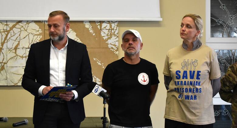 Rodziny zabitych i więzionych ukraińskich żołnierzy podczas spotkania w Oświęcimiu wystąpiły do światowej wspólnoty o wsparcie w uwolnieniu ich bliskich
