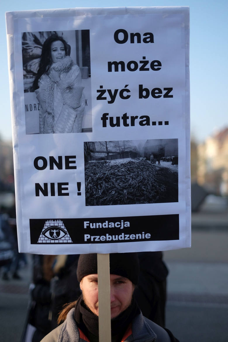 Protest "Nie dla futer" w Poznaniu