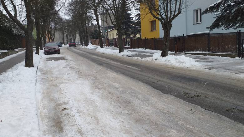 Śnieżyce w regionie. Bardzo trudne warunki na drogach w kujawsko-pomorskiem. Jak wygląda aktualna sytuacja?