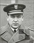 Paweł Tobolski - jeden z uczestników Wielkiej Ucieczki, złapany i rozstrzelany przez Niemców, spoczywa na Cytadeli w Poznaniu