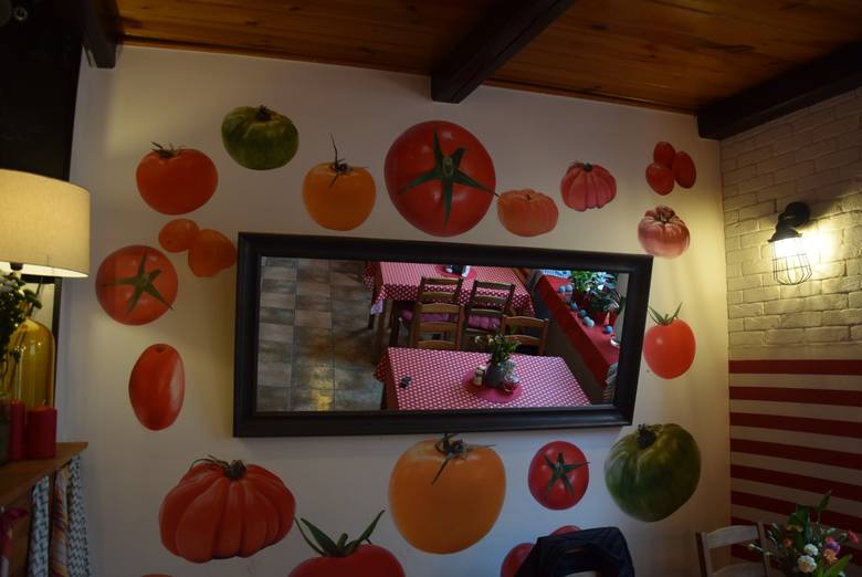 W programie „Kuchenne rewolucje” kaliską Pierogatkę przekształcono w Pomidorowe Bistro.