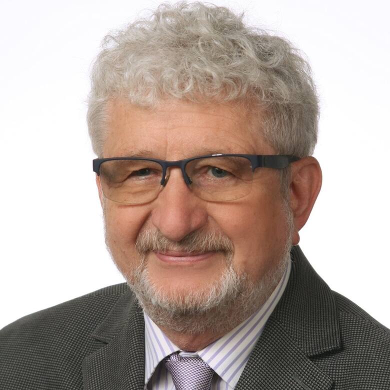 Józefem Wierniewski, radny miejski Koalicji Obywatelskiej, były dyrektor V Liceum Ogólnokształcącego w Toruniu