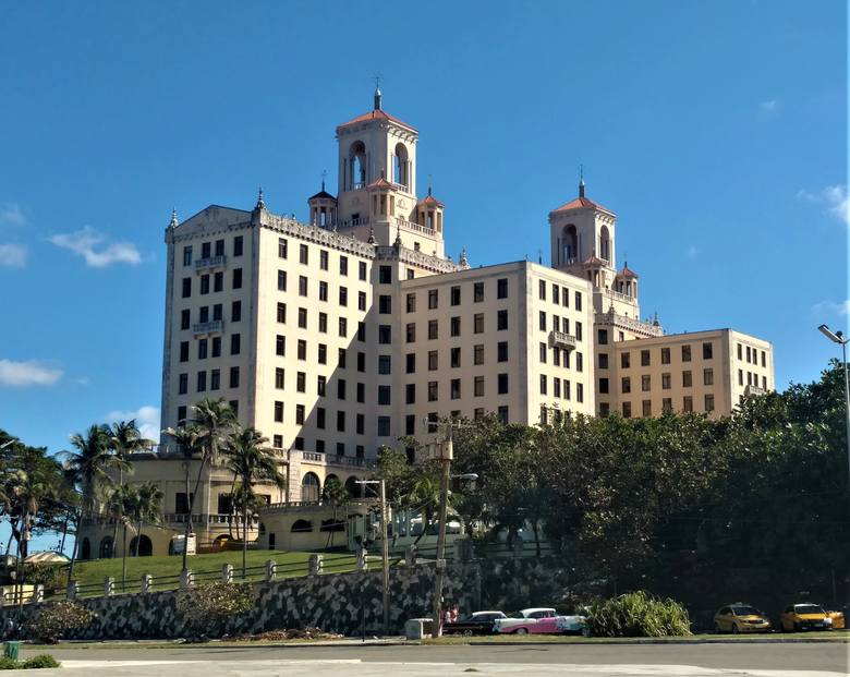 Hotel Nacional, niegdyś symbol ogromnych wpływów amerykańskiej mafii w Hawanie. Dziś wizytówka miasta