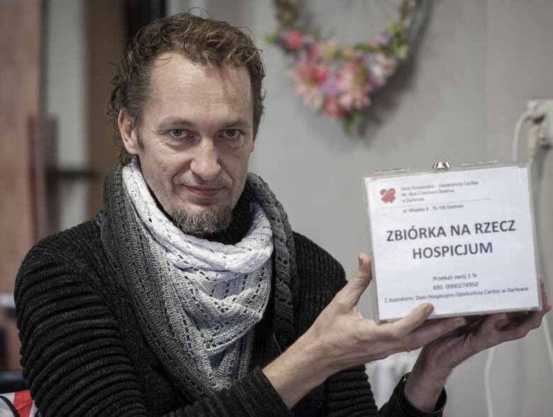 Stanisław Motykowski zaczął od zbierania darów na rzecz hospicjum, a skończyło się na tym, że jest tam wolontariuszem