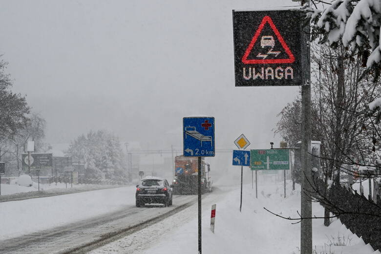 Intensywne opady śniegu w Przemyślu