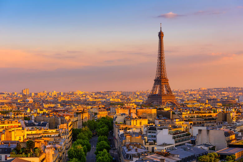 Panorama Paryża z wieżą Eiffla