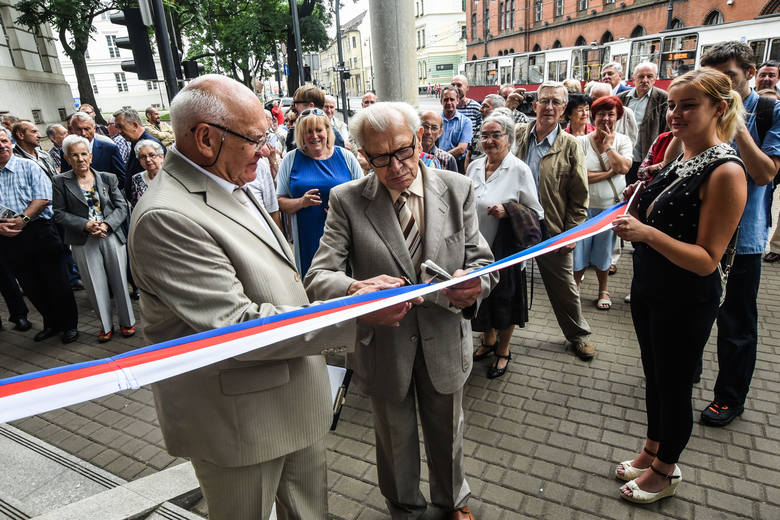 Tablica upamiętniająca 200 lat drukarni w Bydgoszczy została odsłonięta w sobotę, 23.07.2016 r.