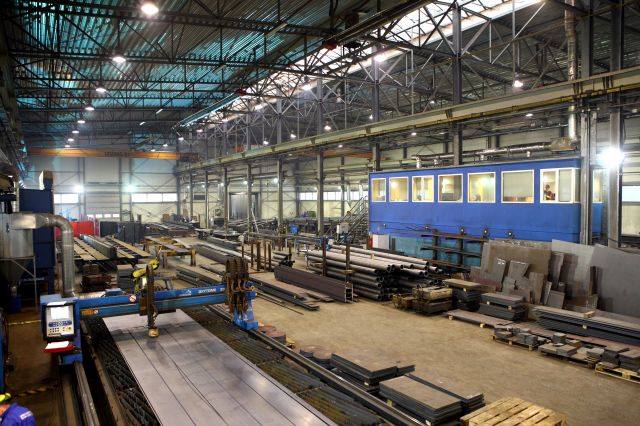 Promostal jest specjalistyczną firmą stalowo-budowlaną, zajmującą się kompleksową obsługą inwestorów – począwszy od projektu budowlanego, poprzez prefabrykację, po dostawę i montaż konstrukcji stalowych