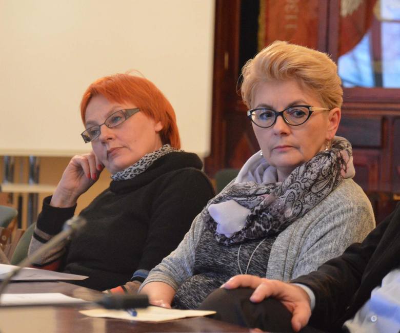 Burmistrz Łowicza podjął decyzję w sprawie likwidowanych gimnazjów (Zdjęcia)