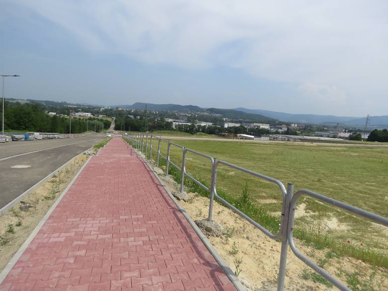 W okolicy budowanej strefy ekonomicznej w Andrychowie ma stanąć duży Park Handlowy