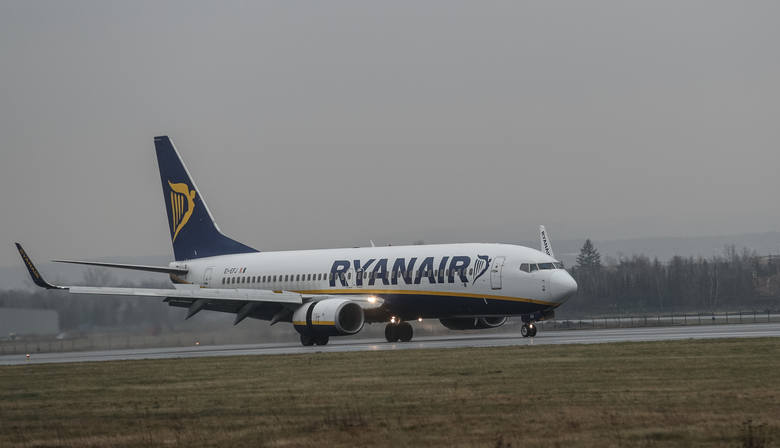 Ryanair otwiera nowe połączenia Katowice - Ateny