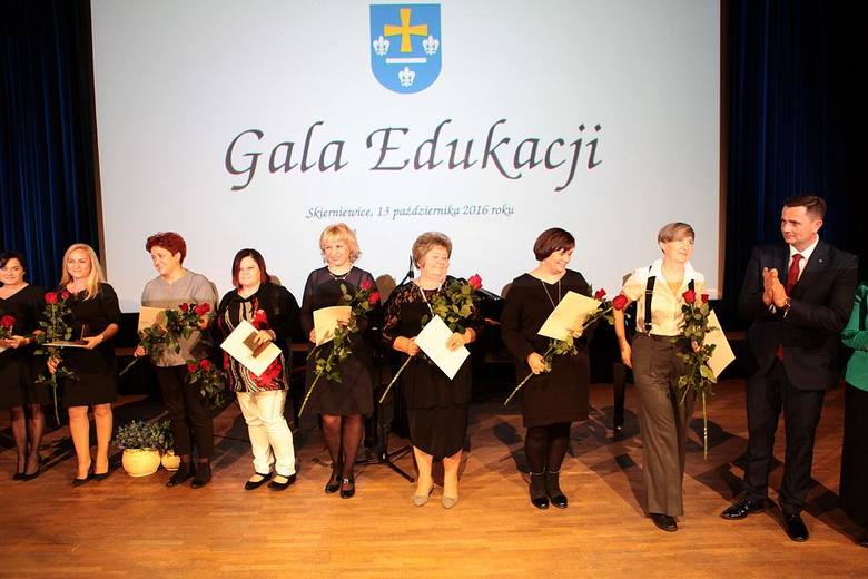Gala edukacji w Skierniewicach [ZDJĘCIA]