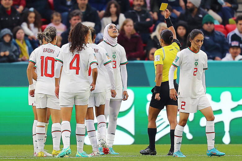 Marokańska piłkarka nosi pierwszy hidżab na mistrzostwach świata kobiet