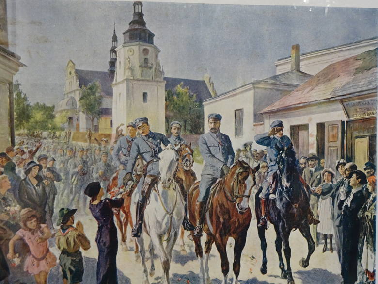 Wjazd Piłsudskiego do Kielc w sierpniu 1914 roku, fotografia z wystawy