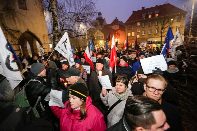 Po burzy w Sejmie: dziś w Szczecinie protest opozycji