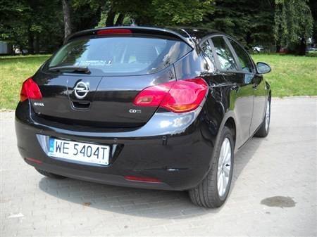 Opel astra IV 1,7 l CDTi 125 KM: W pogoni za golfem