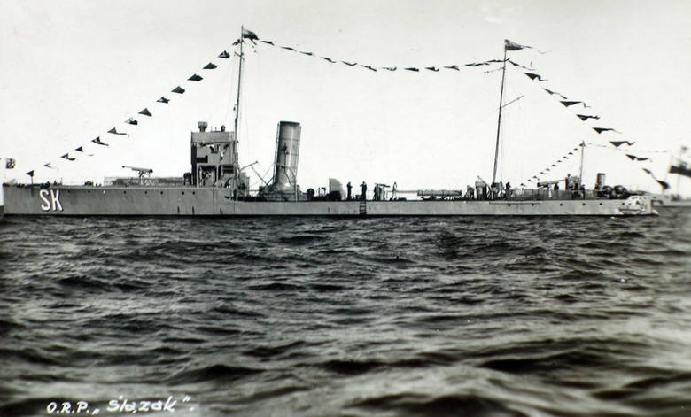 Torpedowiec Ślązak, na początku lat 30. podczas obchodów Dni Morza.