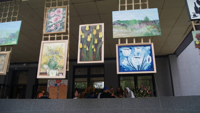 Wystawa „Te kwiaty nie więdną" z Mszczonowskiego Ośrodka Kultury w CKiS