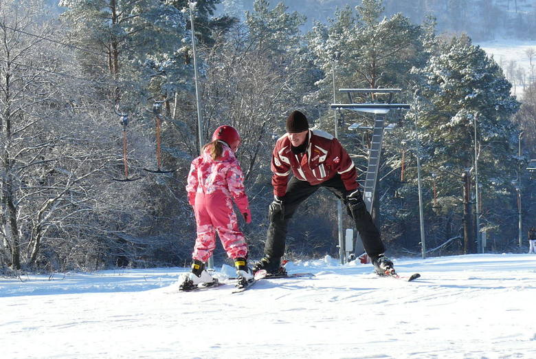 Szkoła narciarska w Arłamowie.