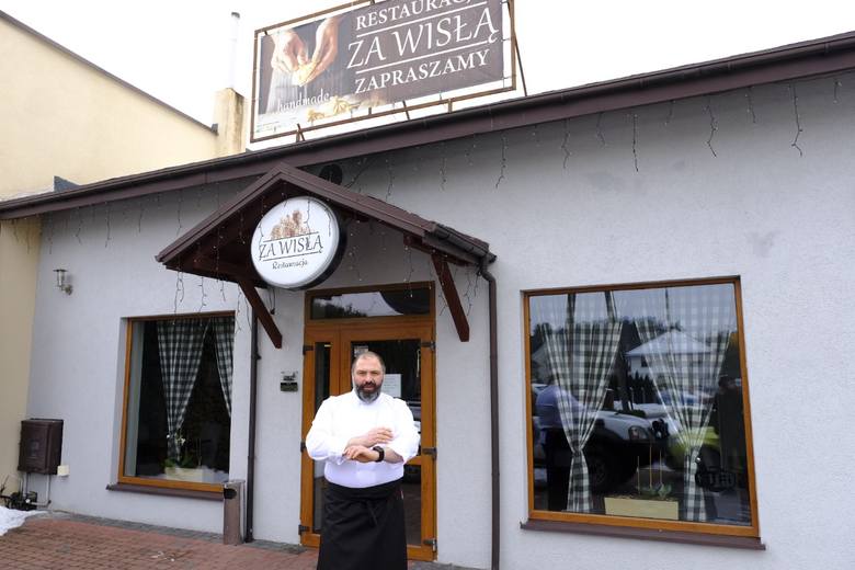 Władysław Bogoslawski, ukraiński kucharz z polskimi korzeniami, prowadzi z żoną Olgą restaurację "Za Wisłą" w Kaszczorku. 