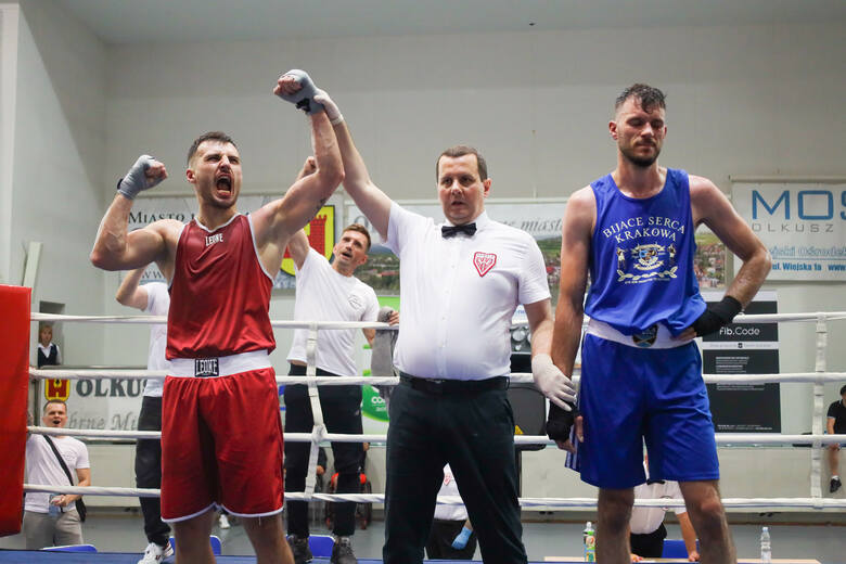 Dawid Ohanyan z BKS „Underground Boxing-Olkusz” podczas 51. Międzynarodowego Grand Prix Małopolski w Boksie