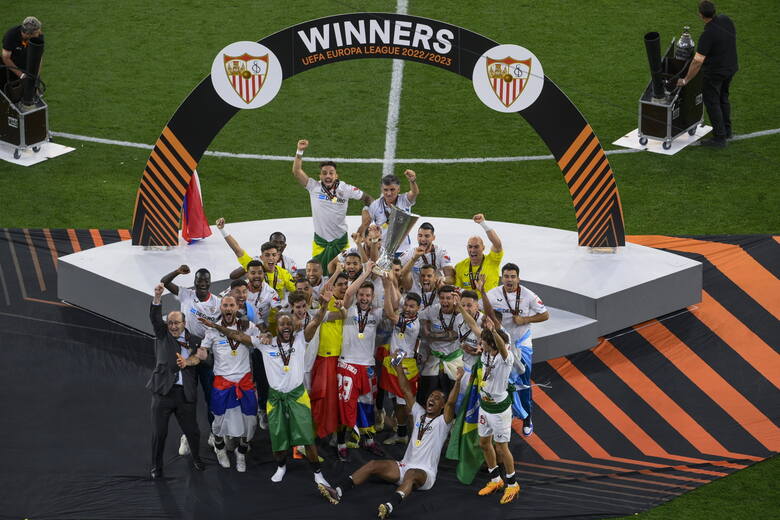 Piłkarze Sevilli po raz siódmy sięgnęli po Ligę Europy/Puchar UEFA