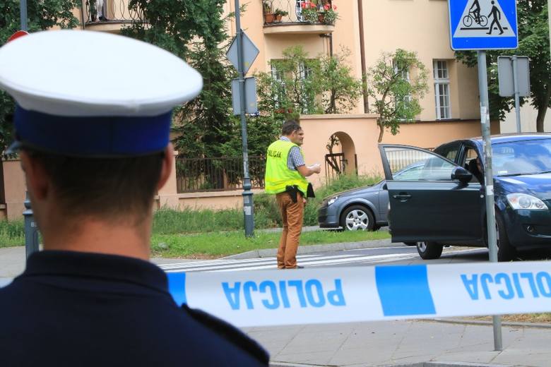 Czy na ulicy Mickiewicza doszło do gangsterskich porachunków?