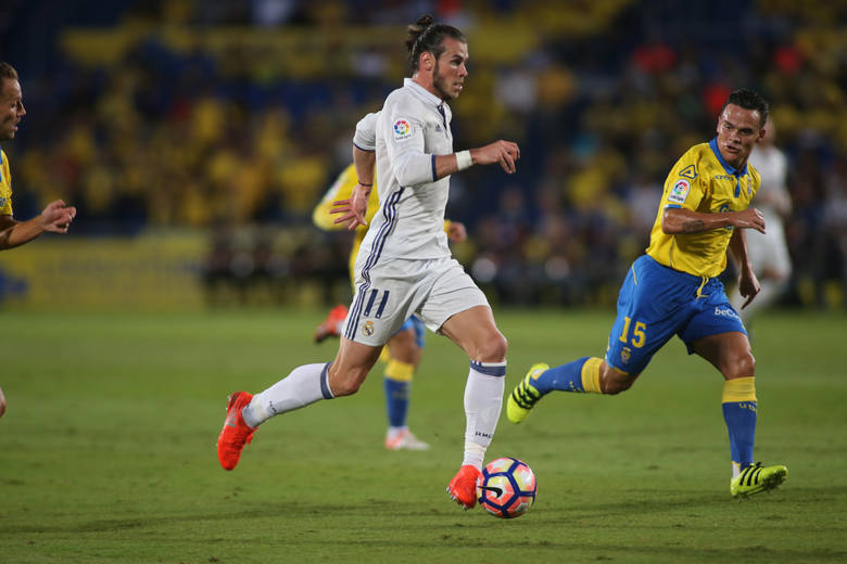 Лас пальмас реал мадрид прогноз. Фанаты Реал Мадрида. Тук футбол. Qatar vs Equador. Argentina Football Qatar.