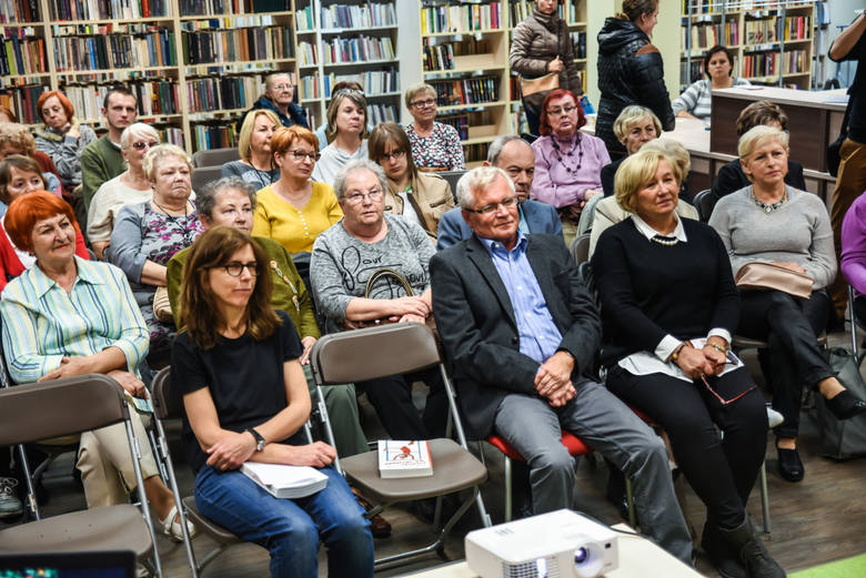 Spotkanie z Małgorzatą Kalicińską i Vladem Millerem odbyło się w filii nr 3 Wojewódzkiej i Miejskiej Biblioteki Publicznej w Bydgoszczy w ramach Dyskusyjnych Klubów Książki.