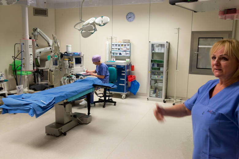 Na nowym bloku operacyjnym szpitala Salus są trzy sale operacyjne o najwyższej klasie czystości<br /> i ze specjalnym systemem przepływu powietrza
