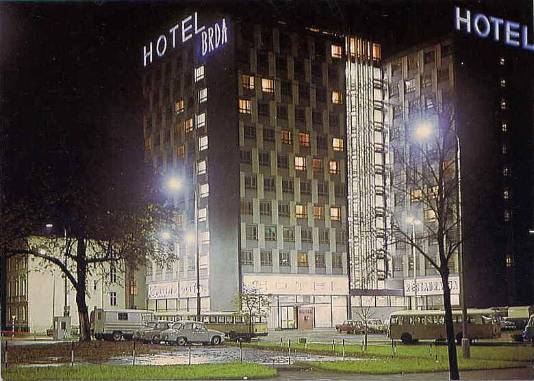 Hotel Brda - ilustracja z pocztówki.