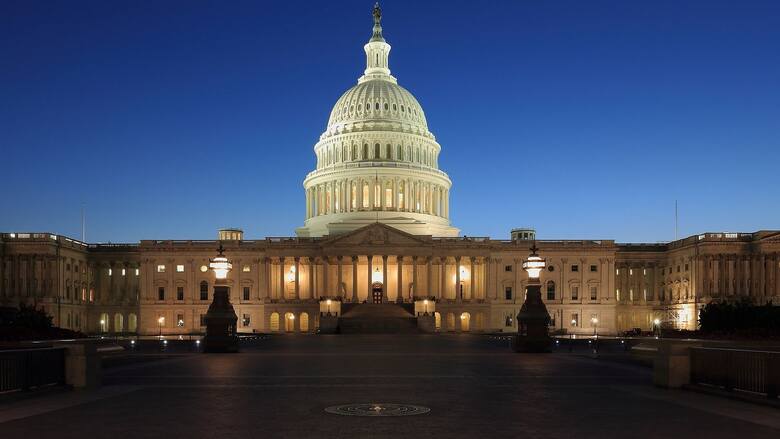 Izba Reprezentantów USA przyjęła tzw. prowizorium budżetowe.