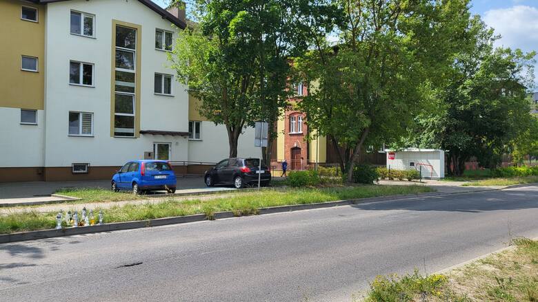Toruń. 13-latka zginęła na ulicy Podgórskiej. Od lat trwa walka o przejście dla pieszych w tym miejscu. Decydenci odmawiali...