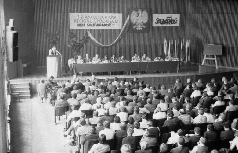 I Zjazd Delegatów NSZZ „Solidarność” Województwa Opolskiego, aula Wyższej Szkoły Pedagogicznej w Opolu, 30 maja 1981 r.