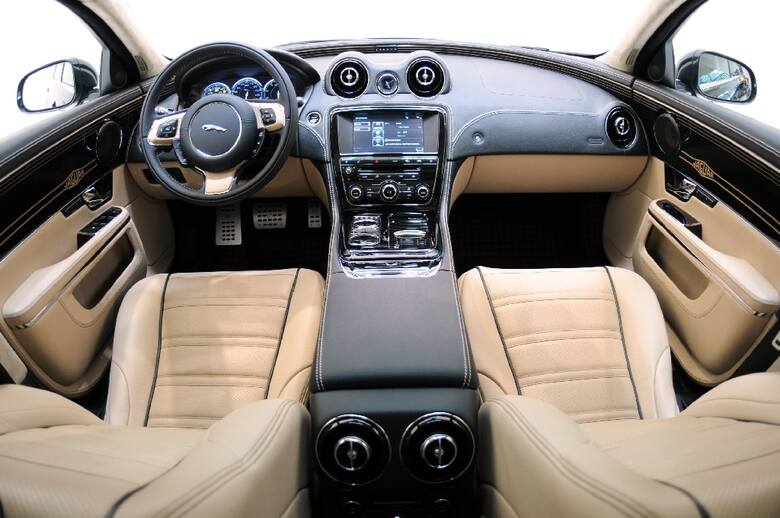 Startech Jaguar XJ, Fot: Startech