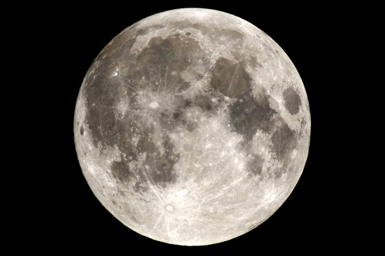 Całkowite zaćmienie Księżyca w dniu 28 września 2015 roku. Zjawisko zaobserwowane zostało przez miłośników astronomii w Planetarium i Obserwatorium Astronomicznym im. Mikołaja Kopernika w Grudziądzu. Takie zaćmienie zdarza się tylko kilka razy w ciągu stulecia. Cechą, która je wyróżna to bliskość...