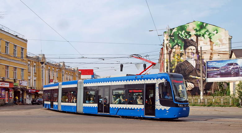 10 tramwajów, wyprodukowanych przez Pesę, jeździ już w stolicy Ukrainy. Kolejne 40 ma tam trafić jeszcze w 2017 roku.