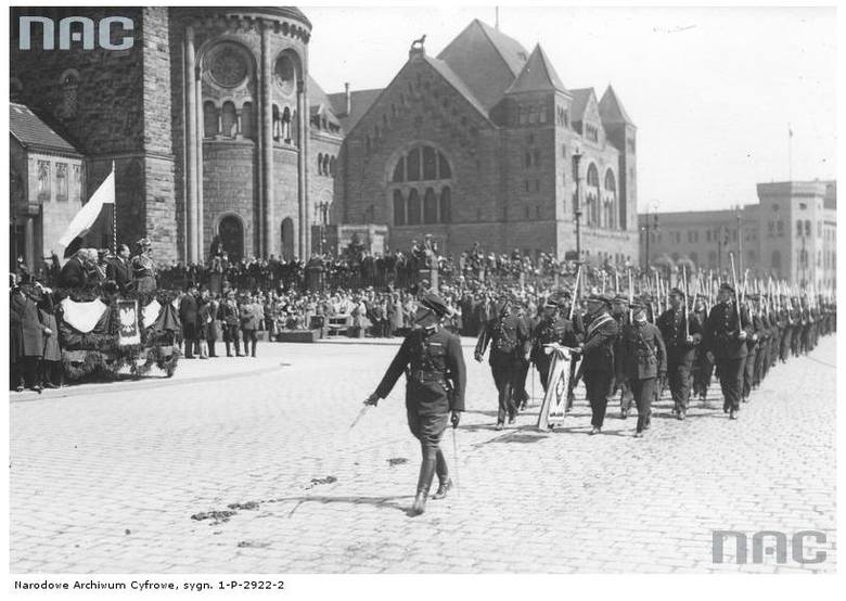 Święto Narodowe Trzeciego Maja Defilada przed Zamkiem Cesarskim - 1933 rok