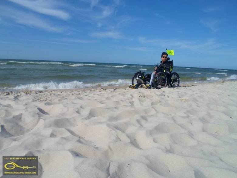 Mariusz Urbanek z kolegami przejedzie wybrzeże morza Bałtyckiego