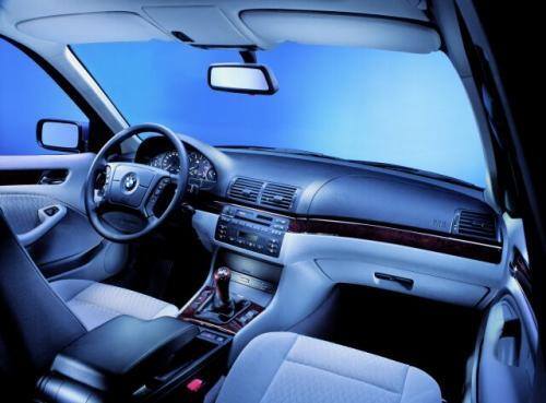 Fot. BMW: Wnętrze pojazdu.