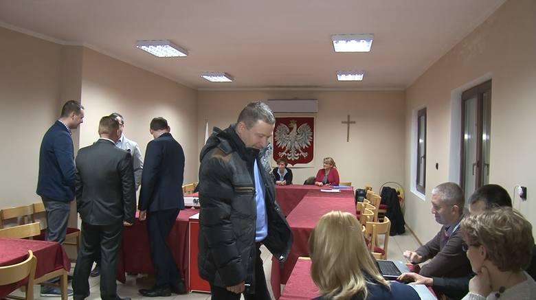 Mieszkańcy z gminy Bobrowice głosowali przeciwko zmianie nazwy powiatu.